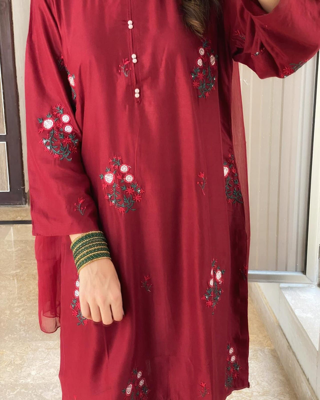 Tulip Embroidered 2 Piece Suit - Zibaish